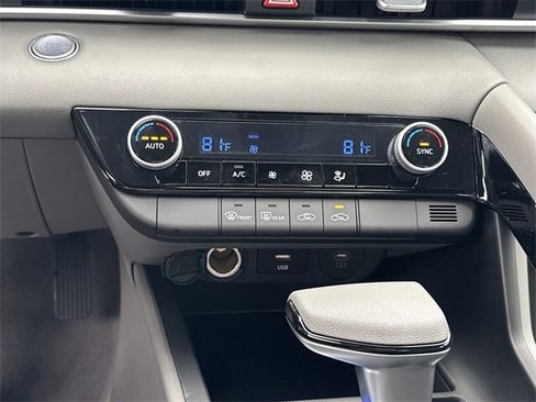 New 2026 Hyundai Elantra Blue image 30