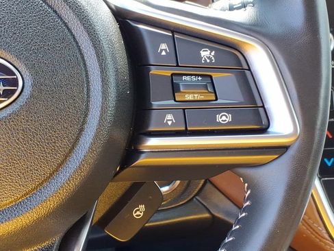 Certified 2023 Subaru Outback Touring AWD/4WD image 10