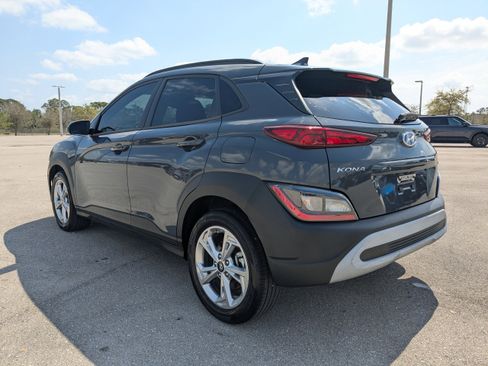 Used 2023 Hyundai Kona SEL image 6