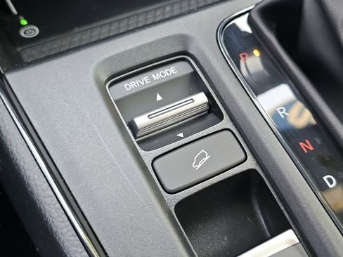 Certified 2026 Honda CR-V Sport Touring image 11