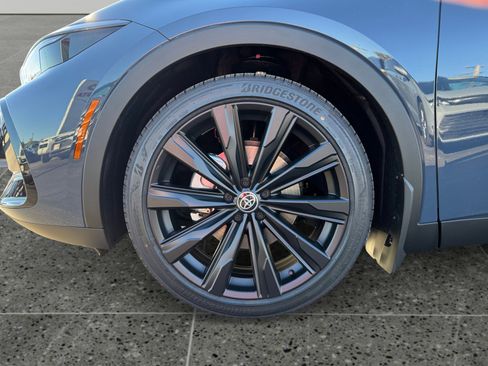 New 2026 Toyota Crown Nightshade image 9