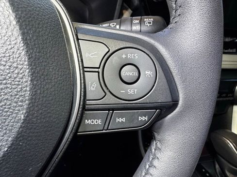 Used 2023 Toyota RAV4 Limited AWD/4WD image 26