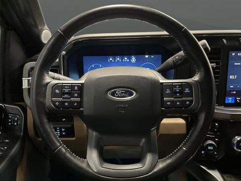 Used 2024 Ford F250 Lariat w/ Lariat Ultimate Package image 18