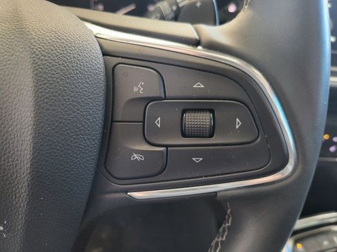 Used 2022 Buick Envision Preferred image 24