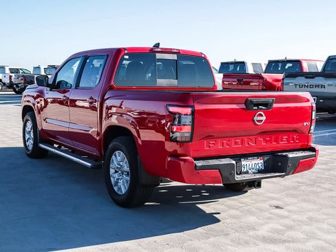 Used 2023 Nissan Frontier SV w/ SV Convenience Package image 8