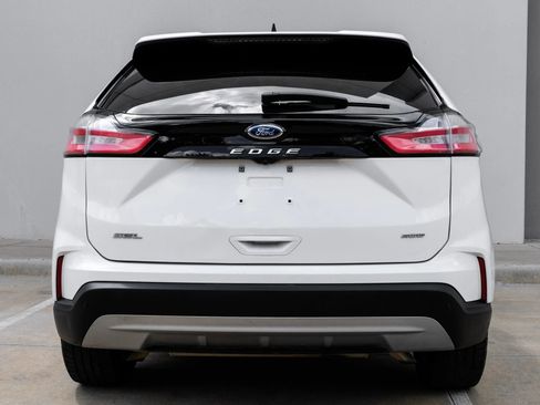 Used 2024 Ford Edge SEL AWD/4WD image 10