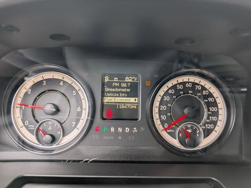 Used 2017 RAM 2500 Tradesman w/ Popular Equipment Group image 15