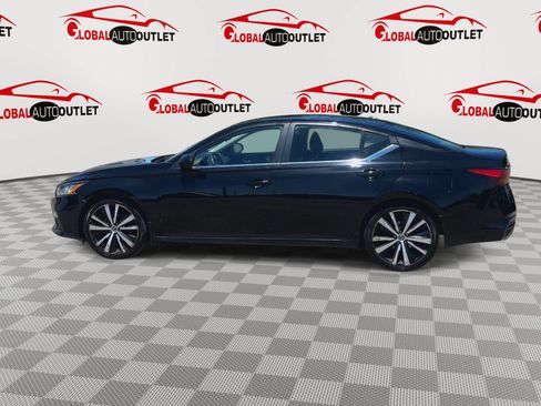 Used 2021 Nissan Altima 2.5 SR FWD image 5