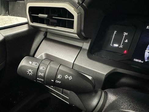 Used 2025 Toyota Tacoma SR5 image 21