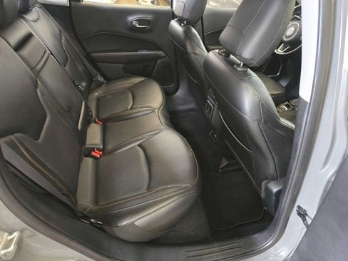 Used 2020 Jeep Compass Limited AWD/4WD image 8