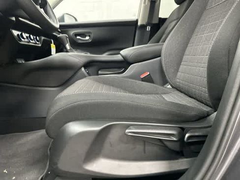 Certified 2027 Honda HR-V LX image 26