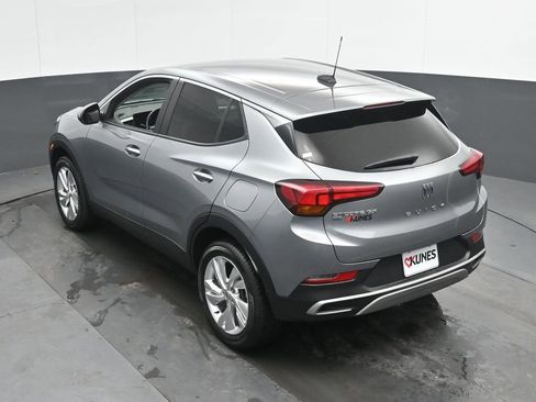 Used 2025 Buick Encore GX Preferred AWD/4WD image 37