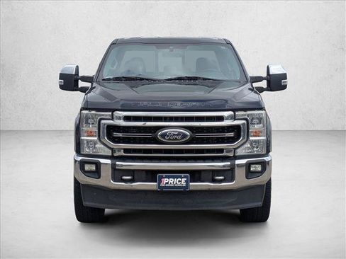 Used 2021 Ford F250 Lariat w/ Lariat Ultimate Package AWD/4WD image 2