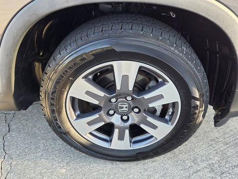 Used 2019 Honda Ridgeline RTL-T image 16