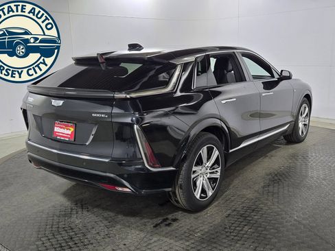 Used 2024 Cadillac Lyriq Tech w/ Driver Assist Package AWD/4WD image 7