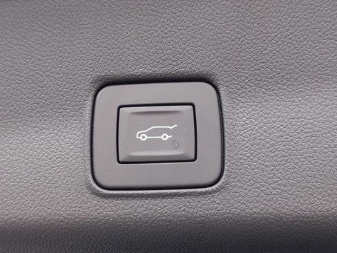 New 2026 Chevrolet TrailBlazer LT w/ Convenience Package FWD image 30
