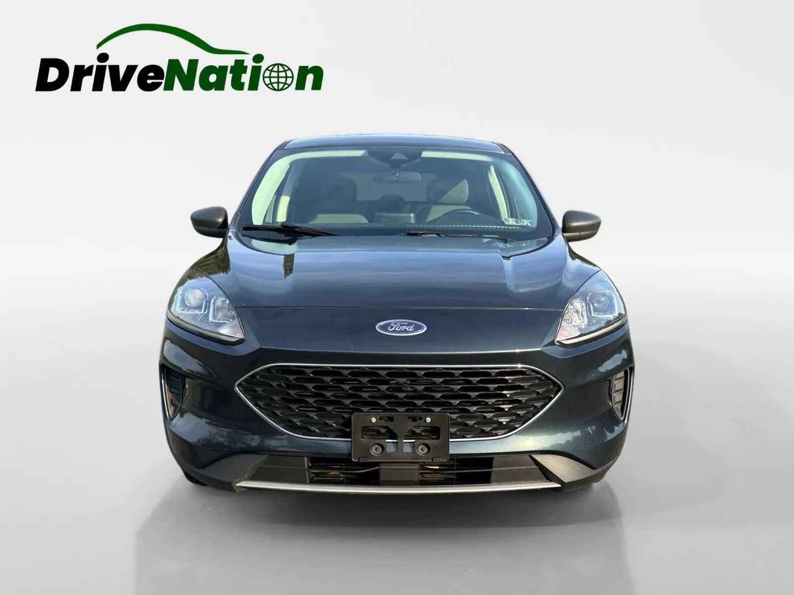 Used 2022 Ford Escape SE w/ Convenience Package FWD image 2
