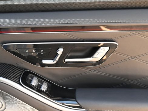 Used 2024 Mercedes-Benz S 63 AMG S image 53
