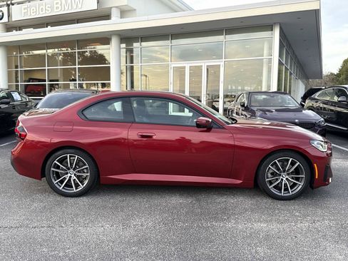 Used 2025 BMW 230i Coupe image 3