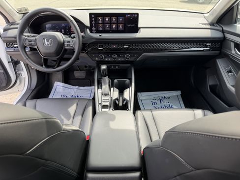 Used 2023 Honda Accord EX-L image 15