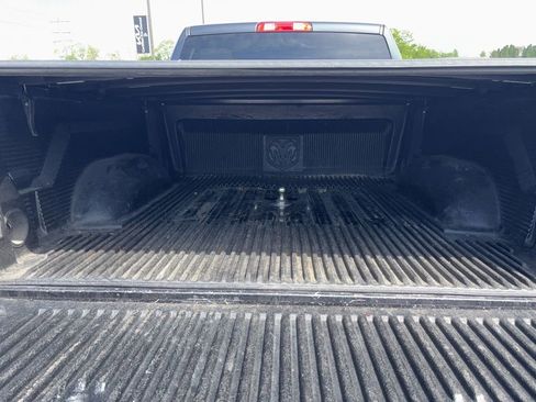 Used 2018 RAM 2500 Tradesman w/ Chrome Appearance Group AWD/4WD image 19