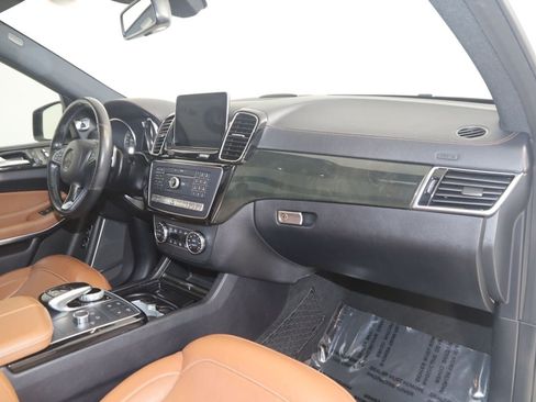 Used 2019 Mercedes-Benz GLS 550 4MATIC w/ Driver Assistance Package image 44