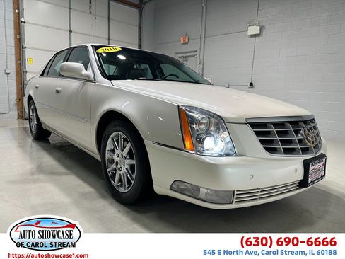 Used 2010 Cadillac DTS Luxury image 1