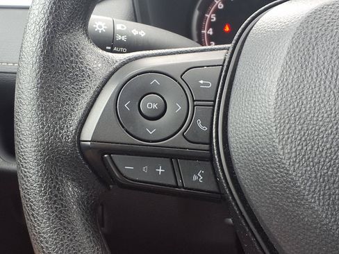 Certified 2025 Toyota RAV4 XLE FWD image 15