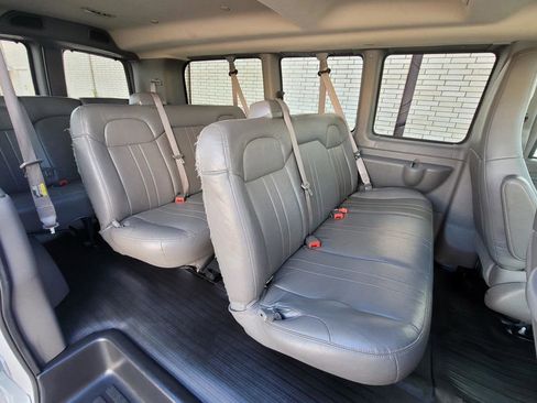 Used 2020 Chevrolet Express 2500 LS w/ Driver Convenience Package image 9