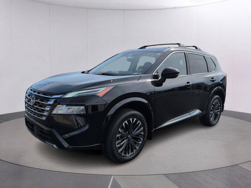 Used 2026 Nissan Rogue Platinum w/ Platinum Premium Package AWD/4WD image 1
