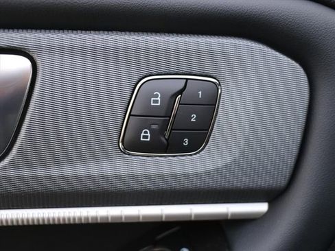 New 2026 Ford Explorer ST-Line w/ ST-Line Street Pack image 19