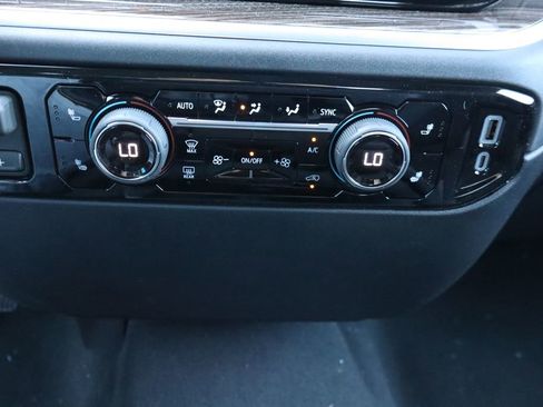 New 2026 Chevrolet Silverado 1500 RST w/ RST Select Package AWD/4WD image 12