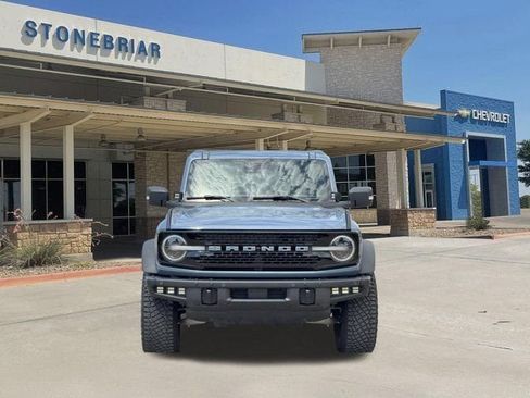 Used 2024 Ford Bronco Wildtrak AWD/4WD image 9
