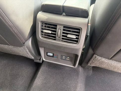 Used 2021 Nissan Rogue SL FWD image 35