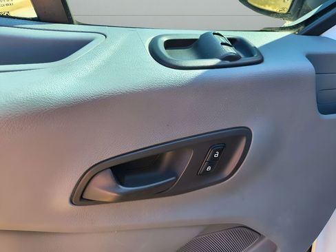 Used 2017 Ford Transit 250 130 Low Roof w/ Exterior Upgrade Package image 13