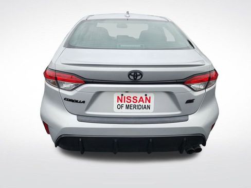 Used 2024 Toyota Corolla SE FWD image 4