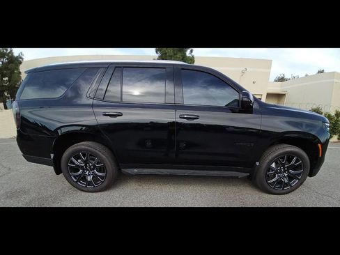 Used 2025 Chevrolet Tahoe LT w/ Comfort Package image 10
