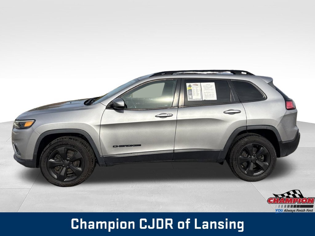 Used 2019 Jeep Cherokee Latitude Plus AWD/4WD image 4