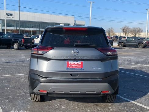 Used 2021 Nissan Rogue SV image 6