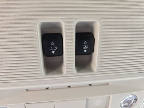 New 2026 Nissan Kicks SV w/ SV Premium Package image 26