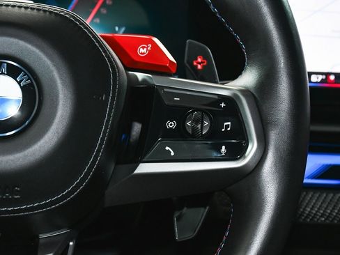 Used 2025 BMW M5 w/ Executive Package image 56