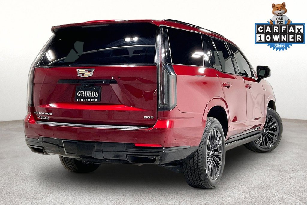 Used 2025 Cadillac Escalade Sport Platinum w/ LPO, Floor Liner Package AWD/4WD image 2