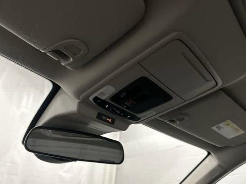 Certified 2025 Honda Accord SE image 20