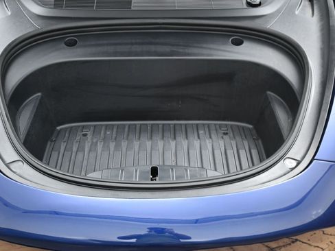 Used 2023 Tesla Model 3 Standard Range image 43