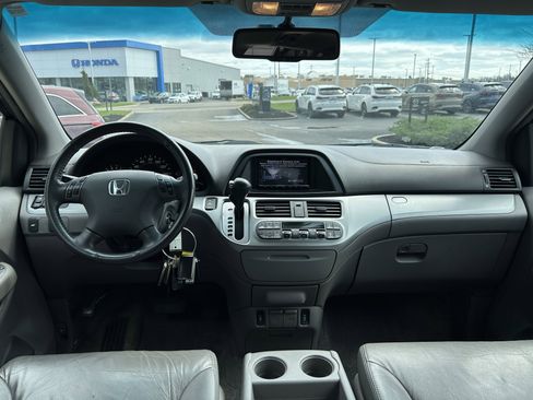 Used 2010 Honda Odyssey EX-L image 9