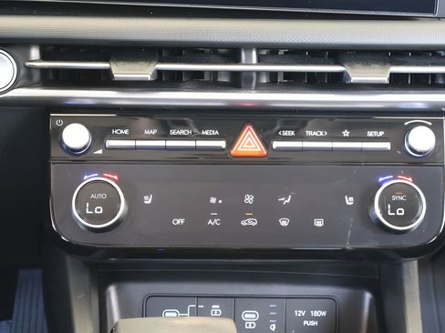 Used 2025 Hyundai Tucson SEL image 17