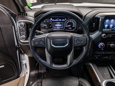 Used 2021 GMC Sierra 3500 Denali w/ Denali Ultimate Package AWD/4WD image 13
