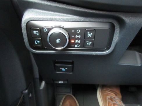 New 2025 Ford Bronco Badlands image 23