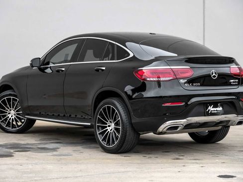 Used 2021 Mercedes-Benz GLC 300 4MATIC Coupe image 11