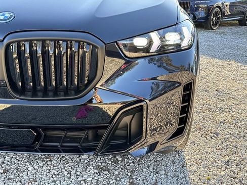 New 2026 BMW X5 xDrive50e w/ M Sport Package image 9